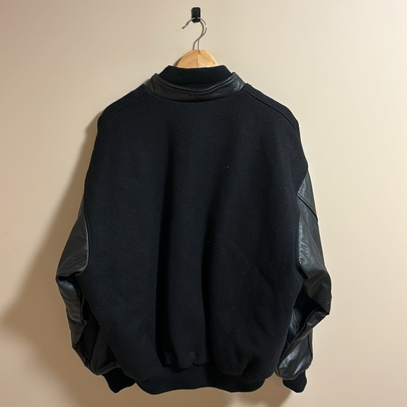 Vintage Sumac varsity jacket - Picture 6 of 9